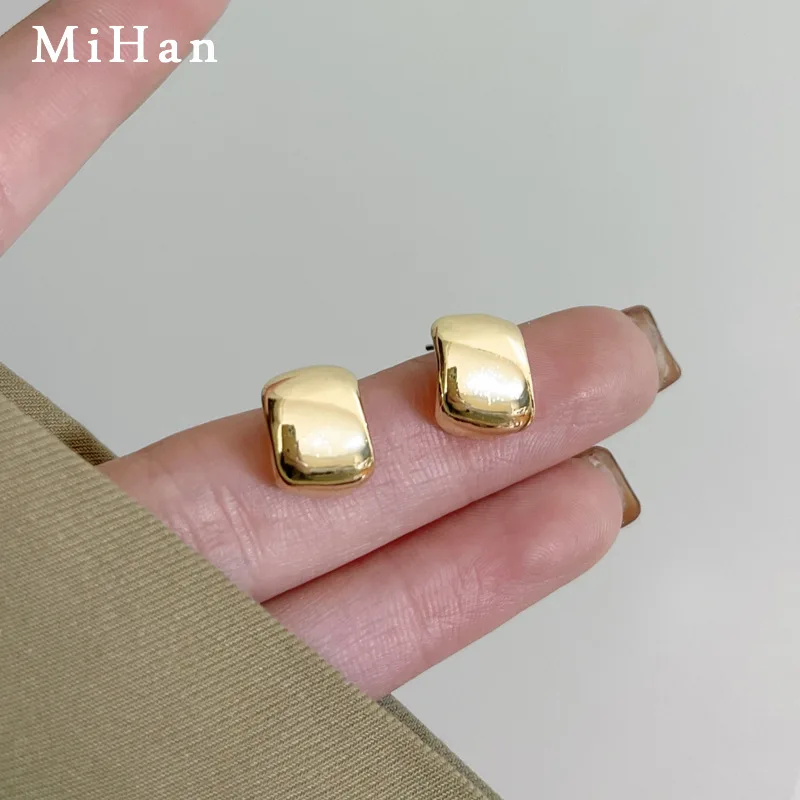 

Mihan Trendy Jewelry Simply Stud Earrings 925 Silver Needle Popular Style Metal Silver Plated Gold Color Earrings For Girl Gift