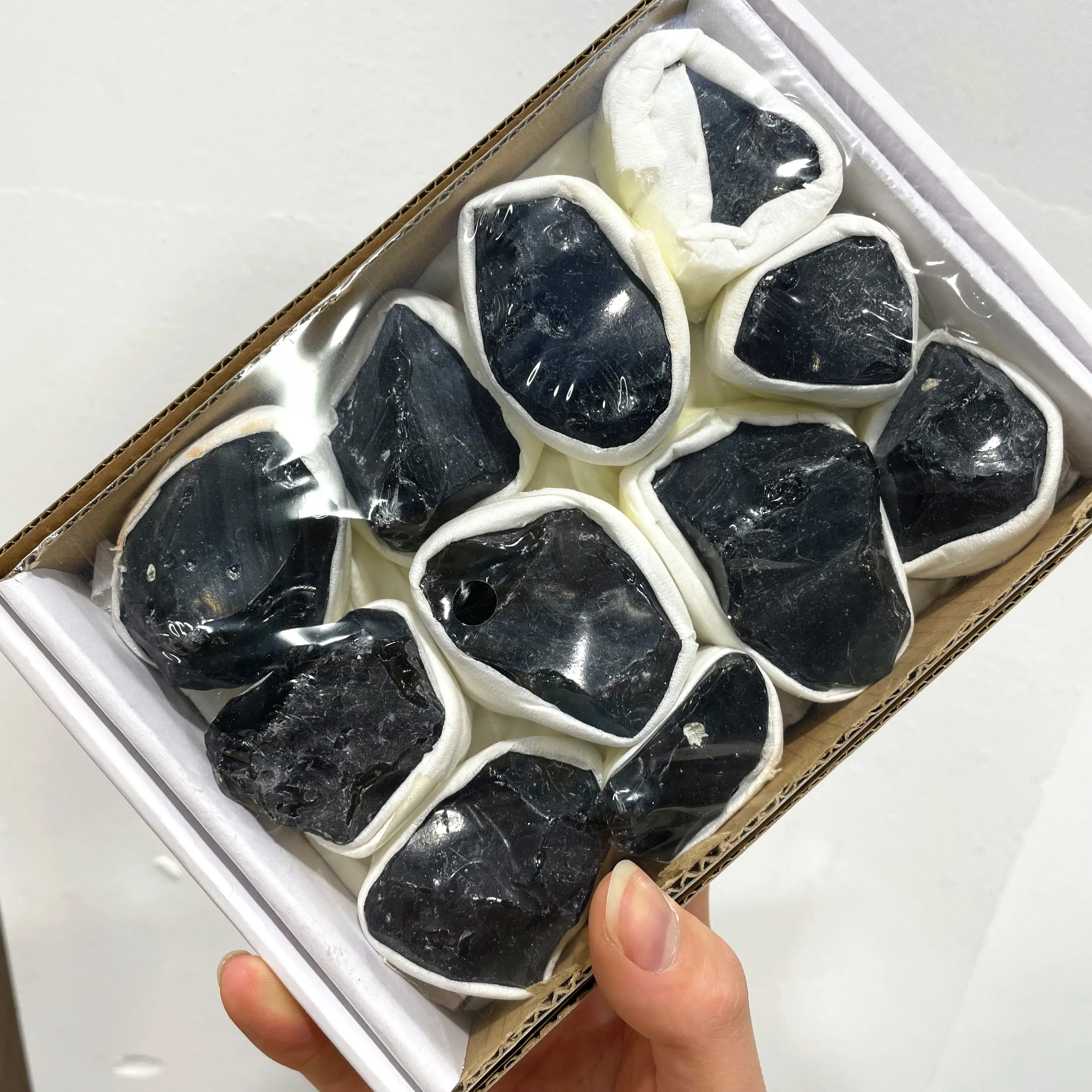 

Raw Rough Crystal Natural Black Obsidian Minerals Quartz Glass Craft Supplies Healing Chakra Collection Protection Stone Box Set