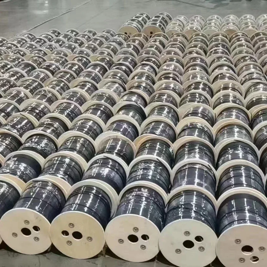 Оптоволоконный кабель 1 2 4 ядра для использования в помещении и на открытом