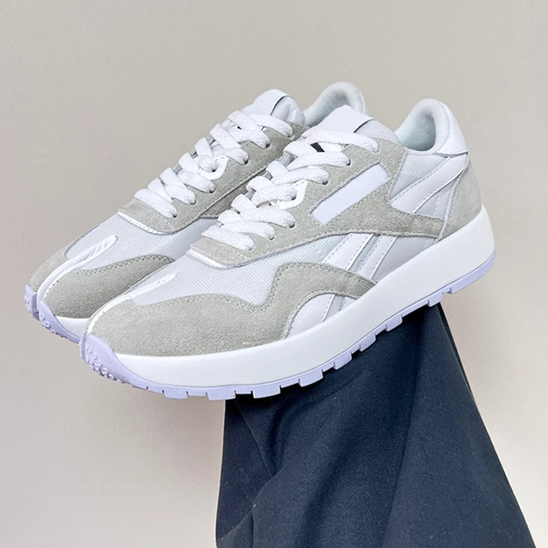 

2023 Spring New Women's Sneakers Round Toe Split Toe Design Romanesque Flat Shoes Mixed Colors Lovers Style Casual Shoes