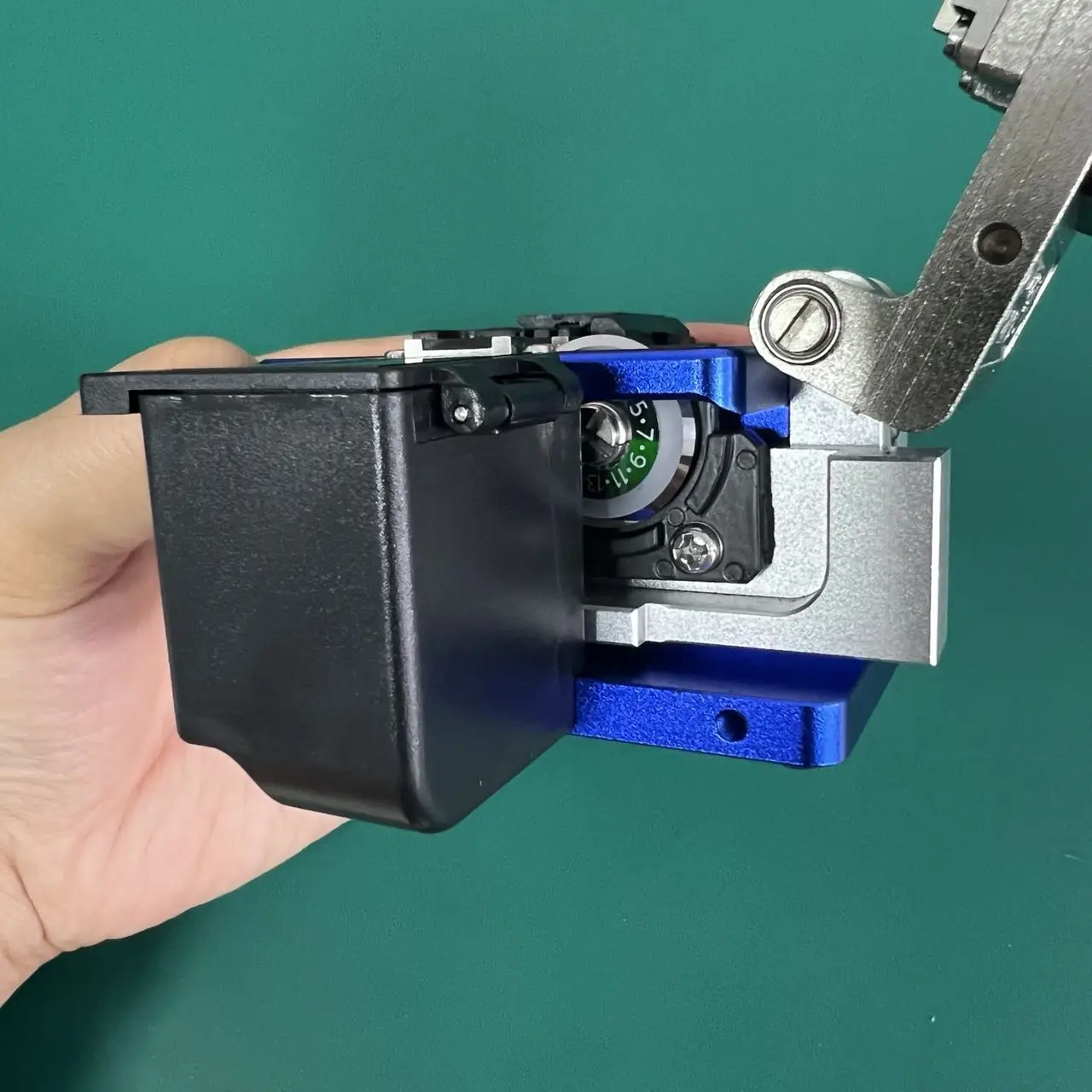 Sumitomo FC-6S Optical Fiber Cleaver FC6S High Precision Fiber Optic Cutting Tool Original Quality