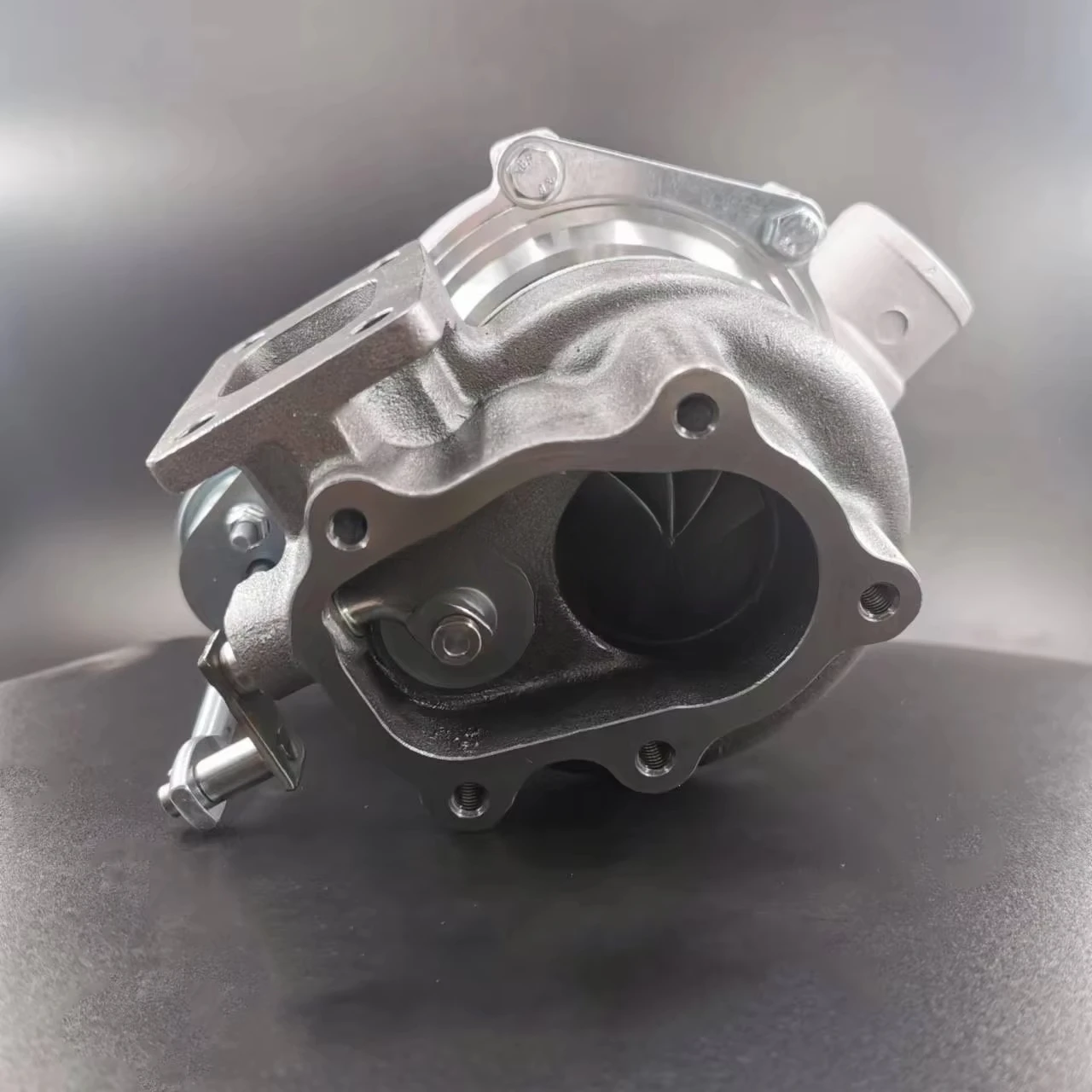 Высокопроизводительный турбокомпрессор Newry GTX2860R GENII с двойным шарикоподшипником