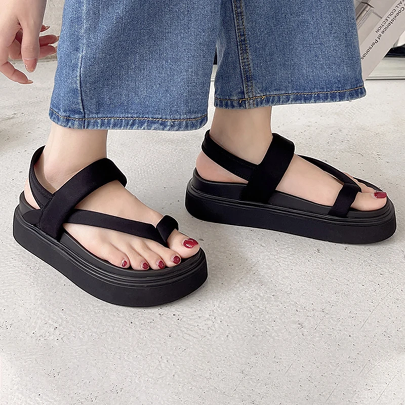 2023 Summer Women's Slippers Soft Anti-slip Women Flip Flops Lightweight Female Sandals Comfortable Platform Female Casual Shoes