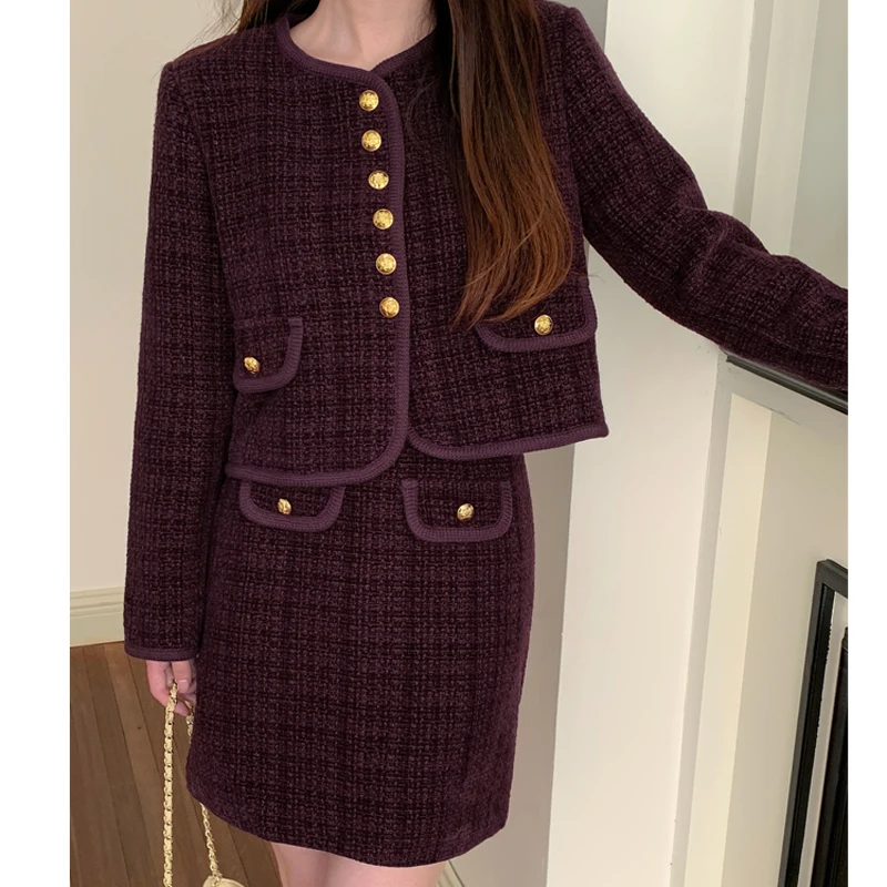 Женский твидовый костюм из двух предметов куртка на пуговицах и юбка элегантный
