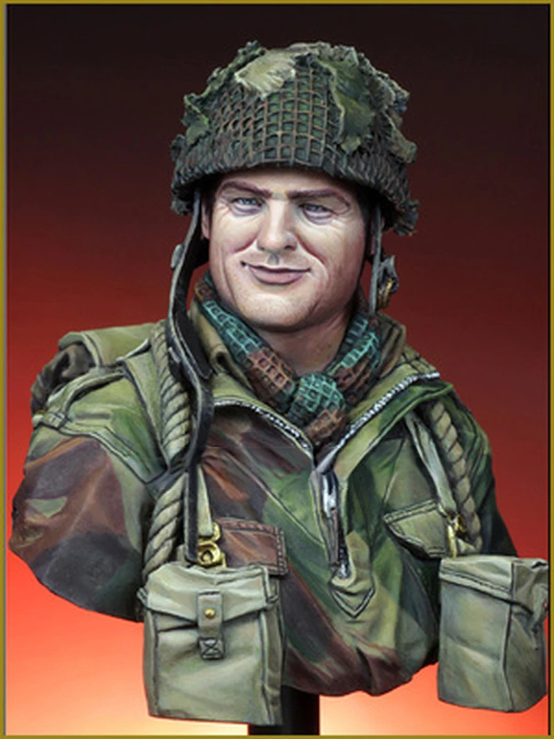 

NX Bust Like World War II British Paratrooper Model Resin Model Kit Tumei Colorless Self-assembly Resin Doll Military Figure
