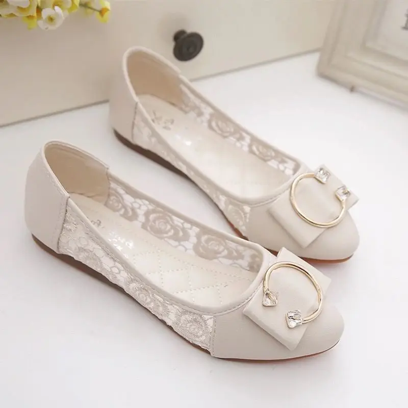 

Босоножки женские из ПУ кожи, кружевные сандалии, Повседневная летняя дизайнерская обувь, плоская подошва, лоферы, большие размеры 41, на осе...