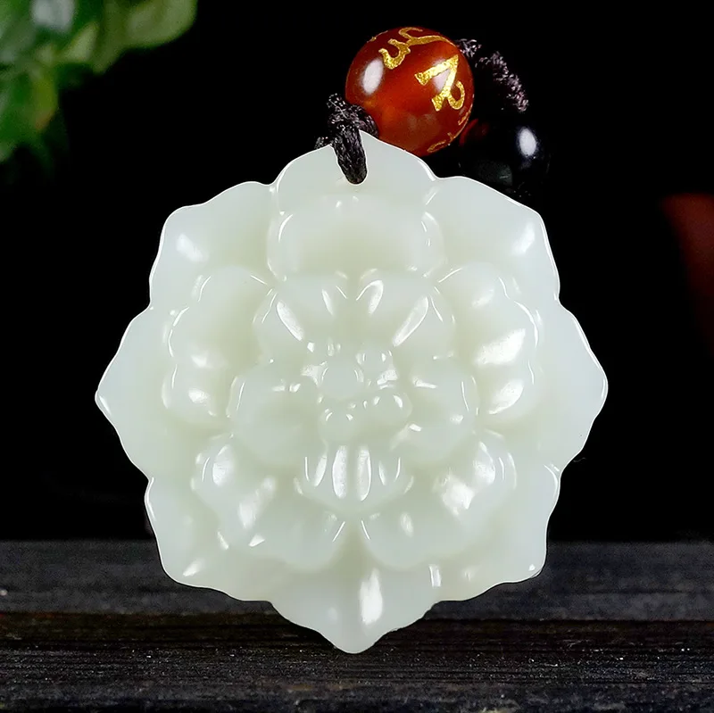 

Лидер продаж, ожерелье из натурального белого Нефритового лотоса с ручной резьбой, кулон, модные ювелирные изделия для мужчин и женщин, подарки на удачу