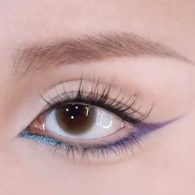 

Chameleon Eyeliner 7 Colors Metallic Luster Smooth Waterproof Durable and Bright Refill Soft Without Hurting the Skin