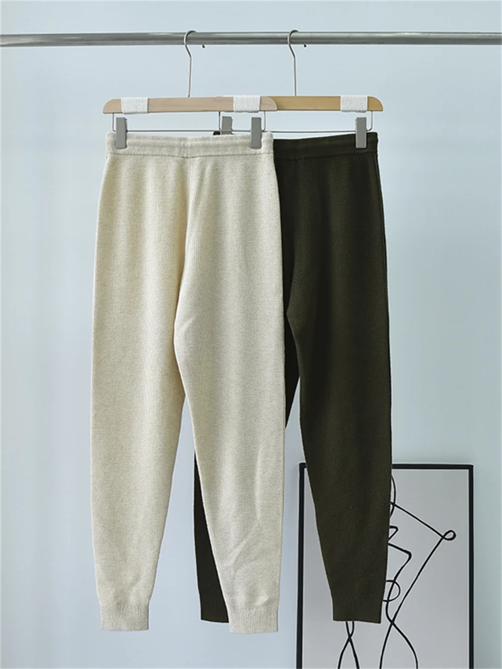 

Женские теплые трикотажные брюки на шнуровке с высокой талией для ранней осени 2023 Новые Женские однотонные 100% кашемировые спортивные брюки