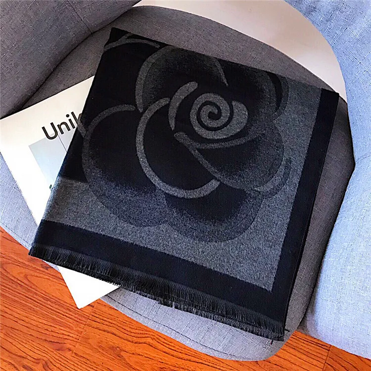 

Fashion Luxury women scarves soft Letters printed silk scarves Oversized Silk Scarf Temperament Thin Section Sunscreen Shawl