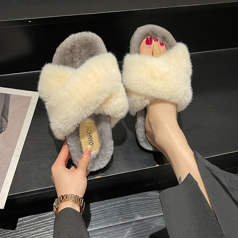 

Med Shoes Home Slippers Women's Slides Pantofle Fur Flip Flops Fashion Massage 2022 Plush Luxury Flat PU Rome Fur Shoes Med Ladi