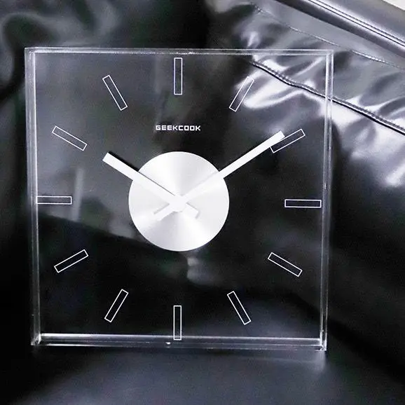 

Декоративные настенные часы Klein синие