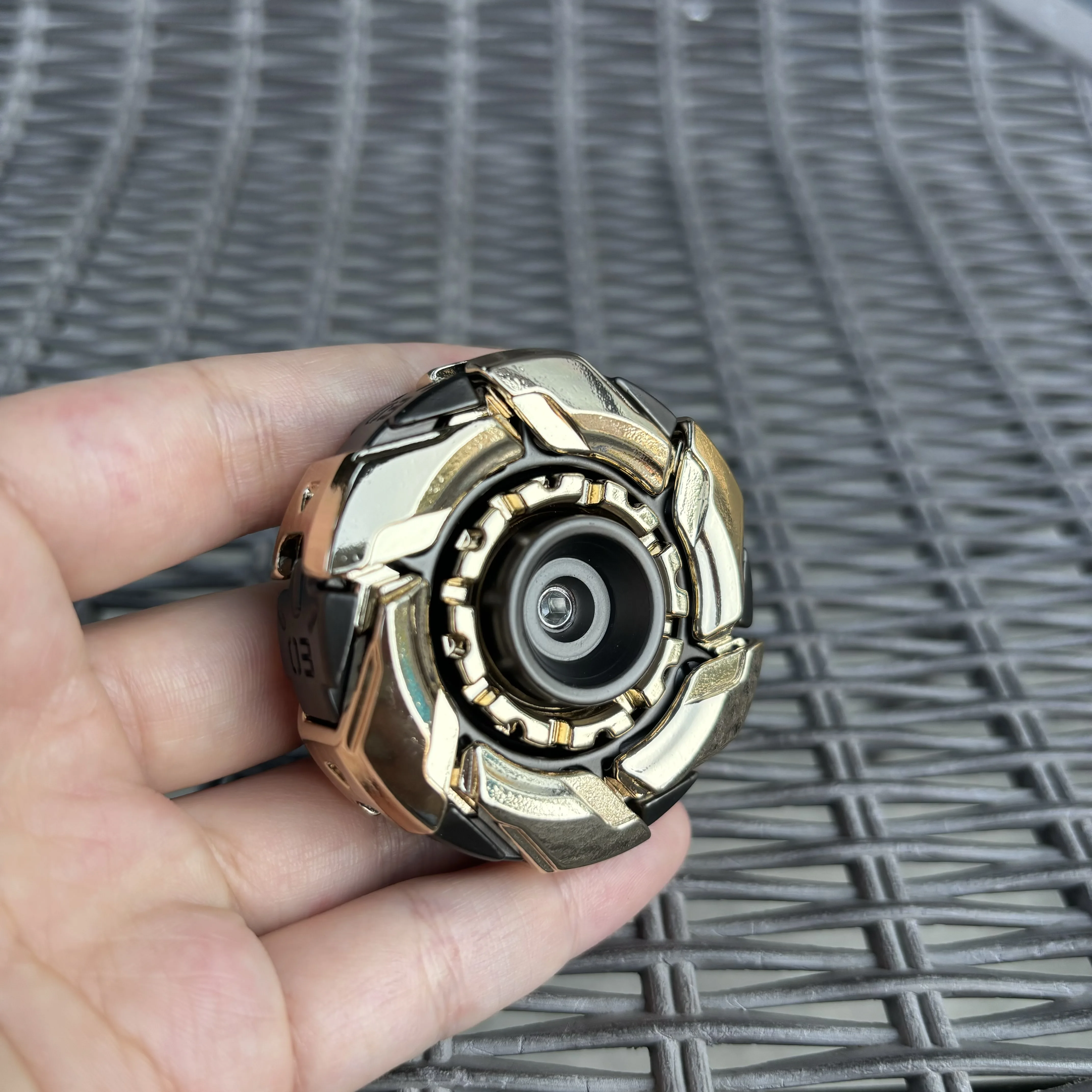 EDC Fidget Grumpy 03 Спиннер Pillbug из цинкового сплава Beetle Finger Spinner Игрушка в подарок