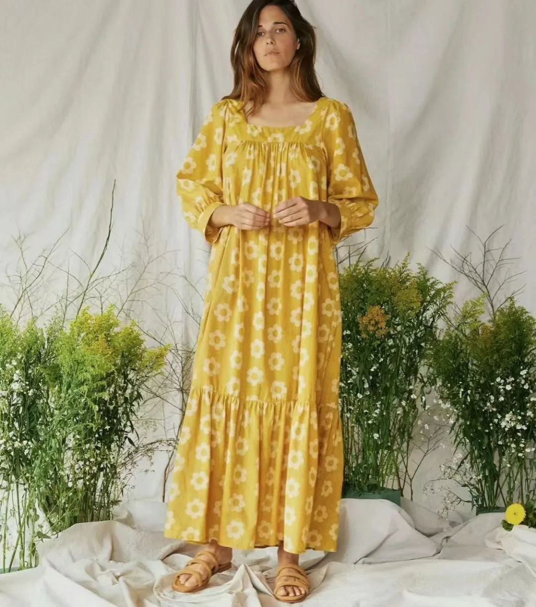 

2023 New Yellow Sunflower Print Square Collar Organic Cotton Lace Up Long Loose Dress Women