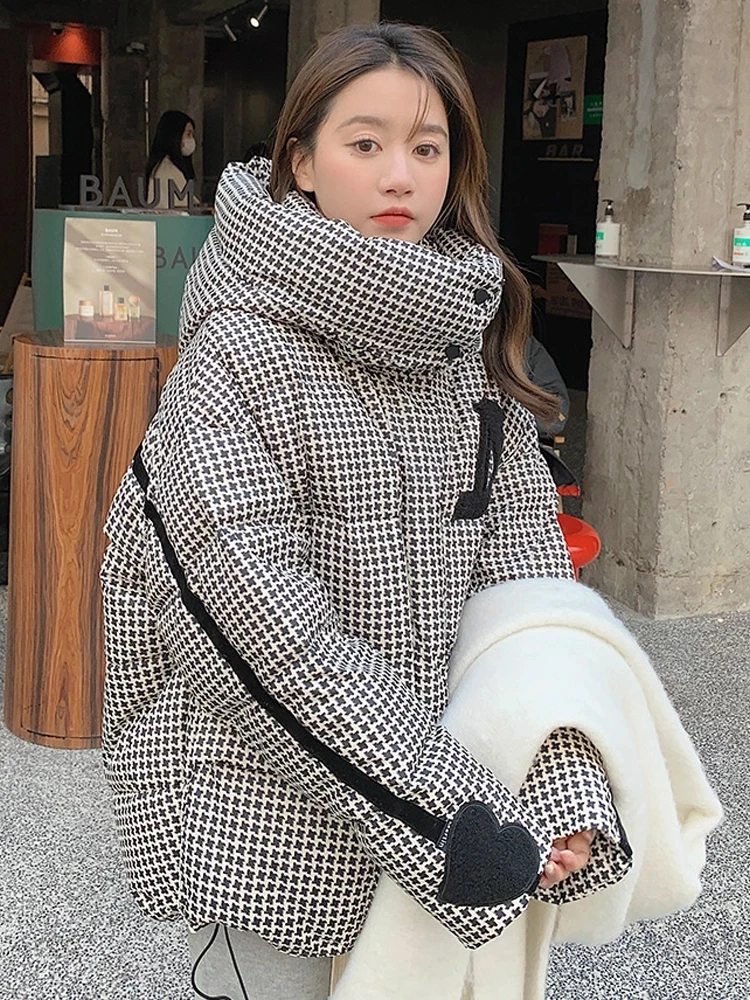 2022 New Winter Women's Down Jacket Oversized Hooded Plaid Puffer Coat 90% White Duck Down Parkas Thick Warm Loose Snow Outwear