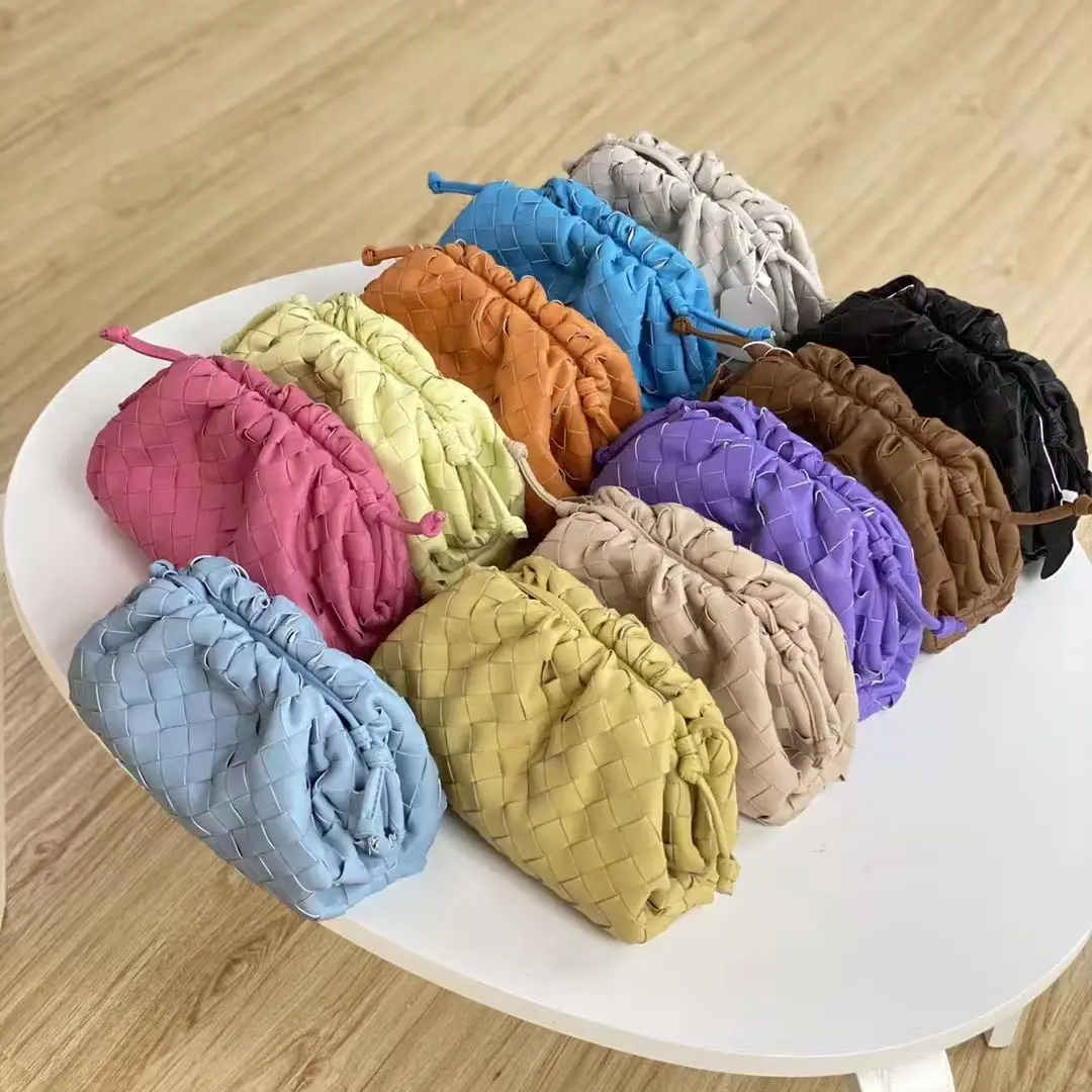 

2022 Hot Selling Hand Woven Cloud Bag Fashion Genuine Leather Printing Single Shoulder Women Bag Brand Design Luxury Bucket Bag