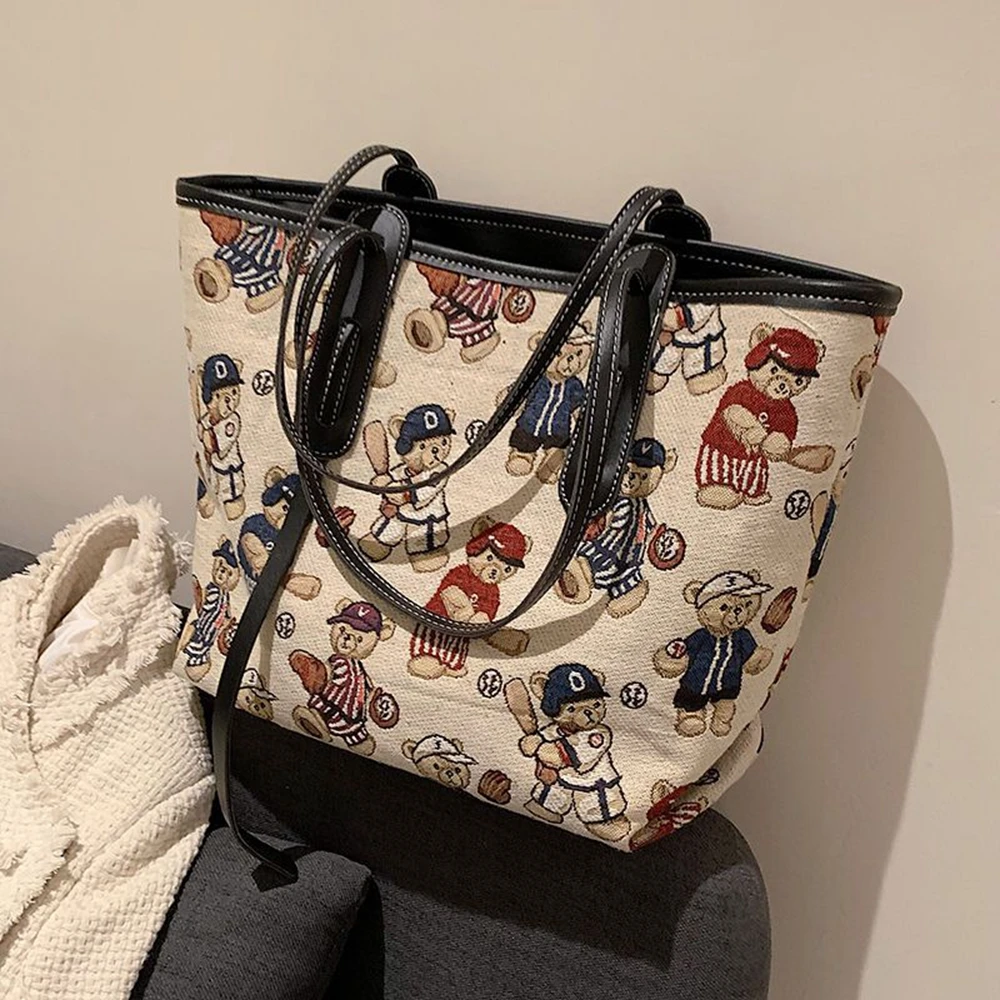 Рисунок 4 - Кожаная вместительная тканевая