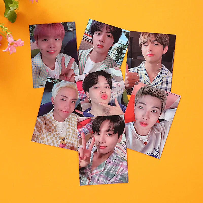 

KPOP bangtan boys Music Box Commemorative Card New Signature Card LOMO Card High Quality Collection Card Photo Card Gifts SUGA V