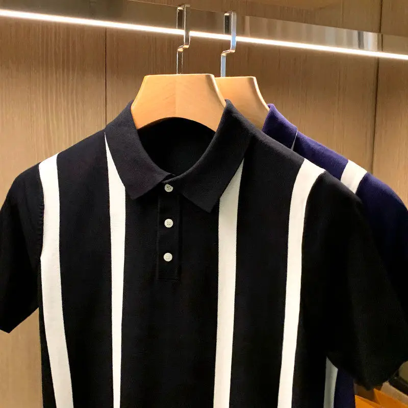 Мужская трикотажная рубашка-поло в полоску с коротким рукавом |