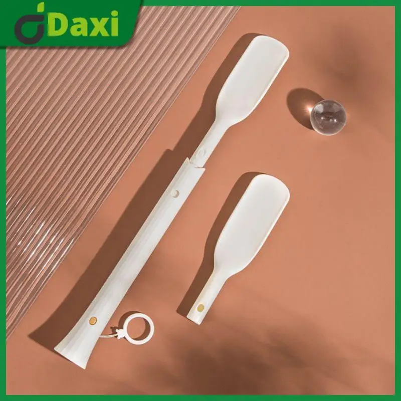 

One Pull One Insert Shoe Spoon Hanging Ring Design Household Horn For Shoes Spoon Shape Without Bending Over Shoe Puller