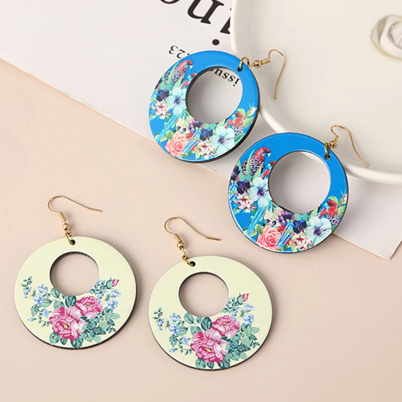 

Round Hollow out Earrings Bohemian Pattern Flower Earrings Acrylic Earrings Cool Small Print Earrings Gifts Wholesale
