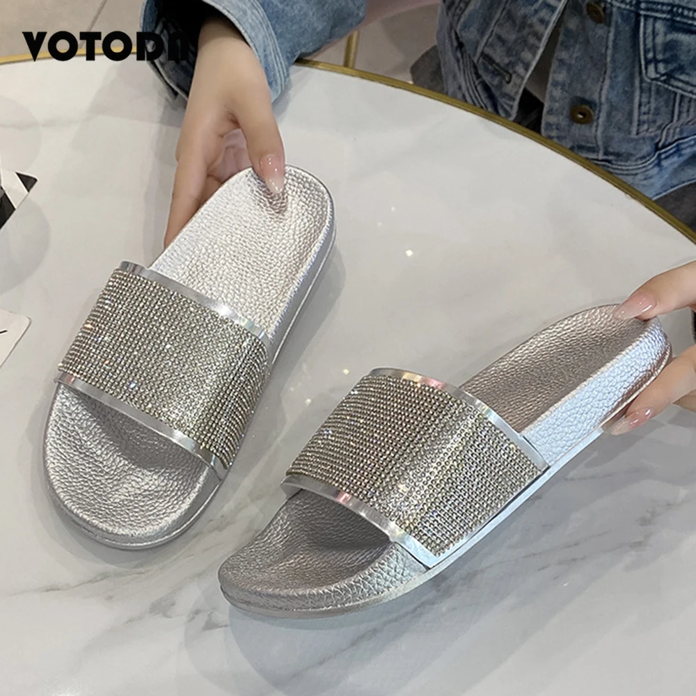 

Fashion Rhinestone Slippers Women Bling Diamond Slipper Cozy Flip Flop Beach Sandals Casual Flat Outdoor Cloud Slides Shoe Mujer