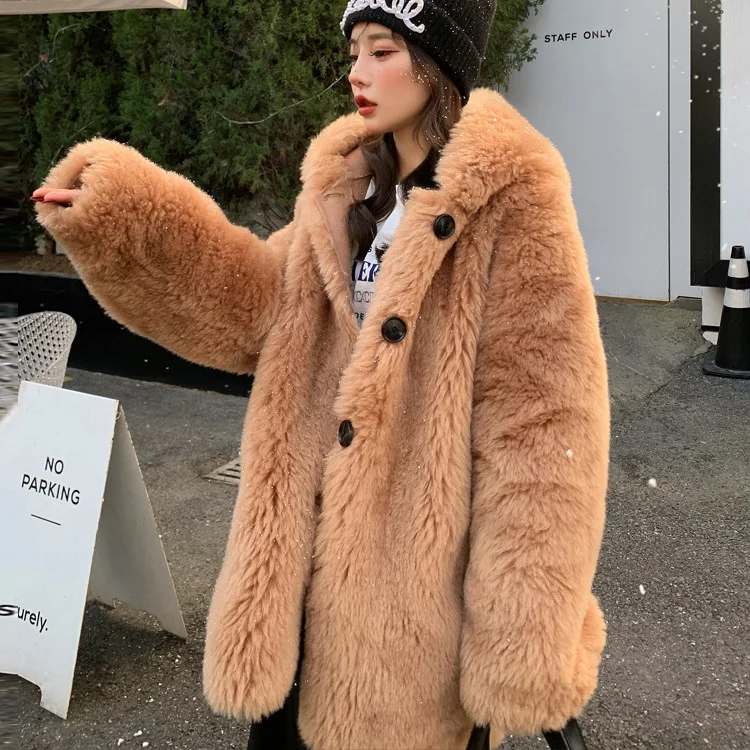 One piece fur lamb fur grass coat women sheep shearing coat