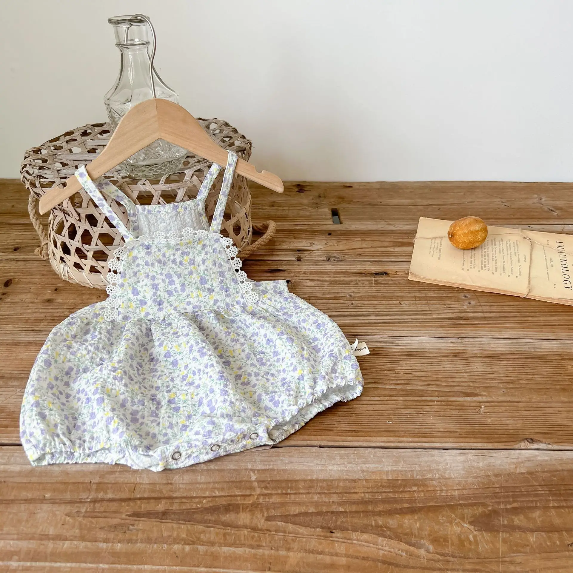 

Adorable Newborn Baby Girl Floral Rompers New Fashion Strap Sunsuit Toddler Clothes Bodysuit Beach Playsuit Infant Outfits Gift