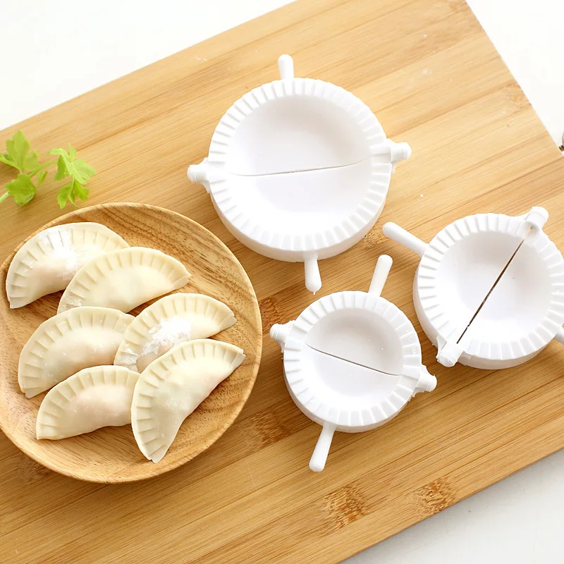 

Creative Diameter 7-10cm Manual Dumpling Artifact Plastic Dumpling Mold Quick Dumpling Clip Large, Medium And Small Three Sets