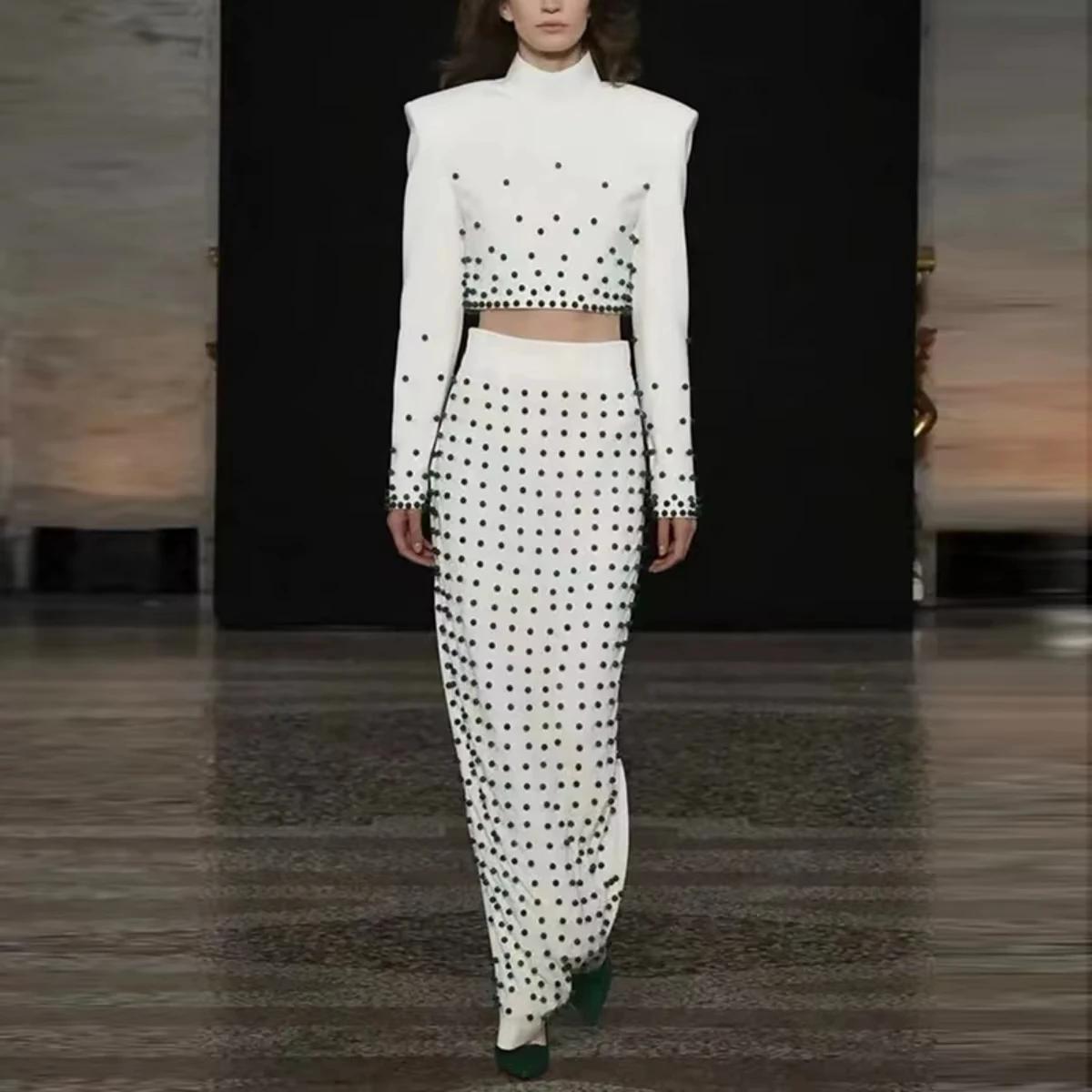 Женская мода знаменитостей 2024 Новое поступление роскошный комплект из топа и