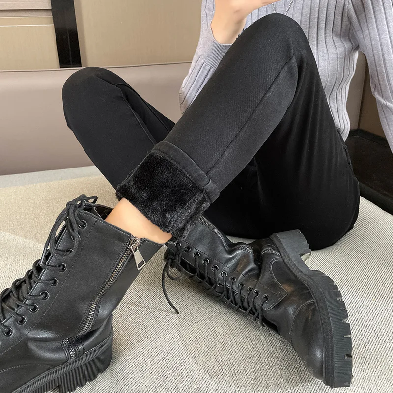 

Thickened and fleece jeans, women's autumn and winter high waist small feet, tight skinny and warm, wearing extended pants