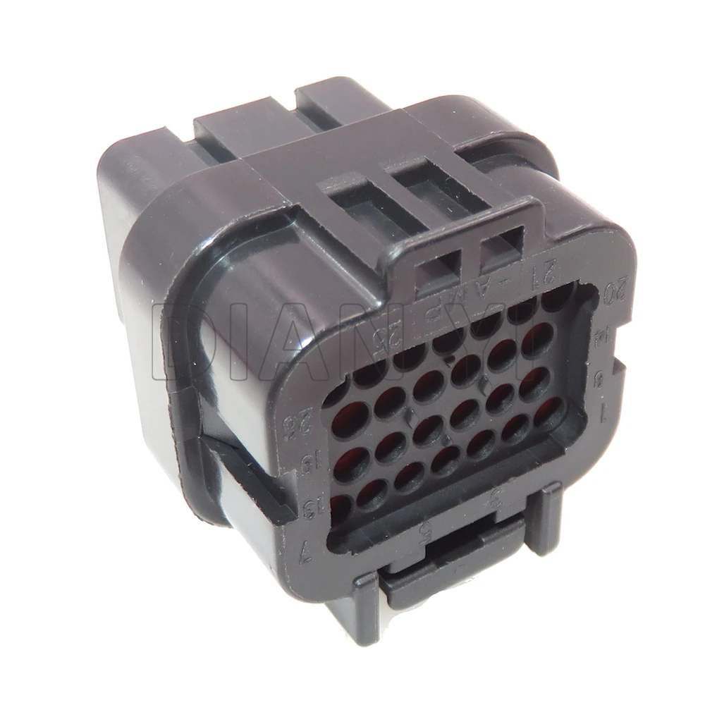 Рисунок 4 - Автомобильный водонепроницаемый соединитель для кабеля