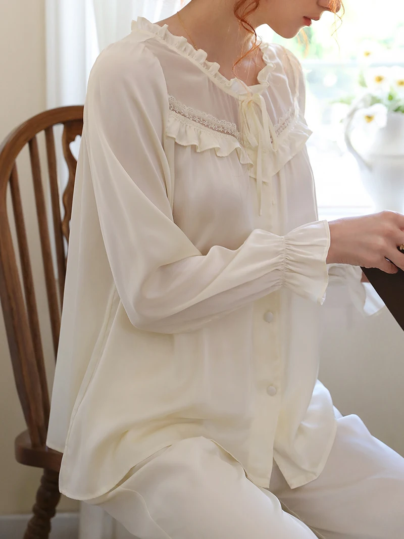 

2022 Spring Summer Vintage Silk Long-sleeve Cute Princess Cardigan Suit Simple Loose Home Clothes for Women Sleepwear