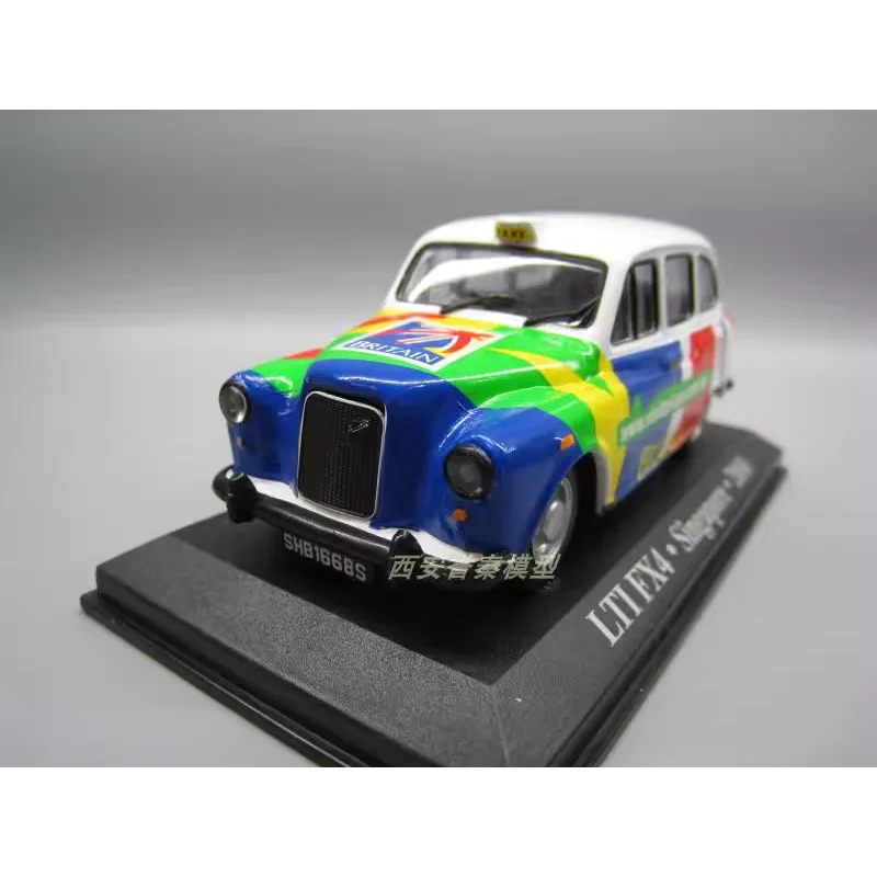 Фото Коллекционная модель автомобиля IXO 1/43 LTI FX4 SINGAPORE 2000 TAXI из литого металла, сувенир, украшение для витрины, подарок №3