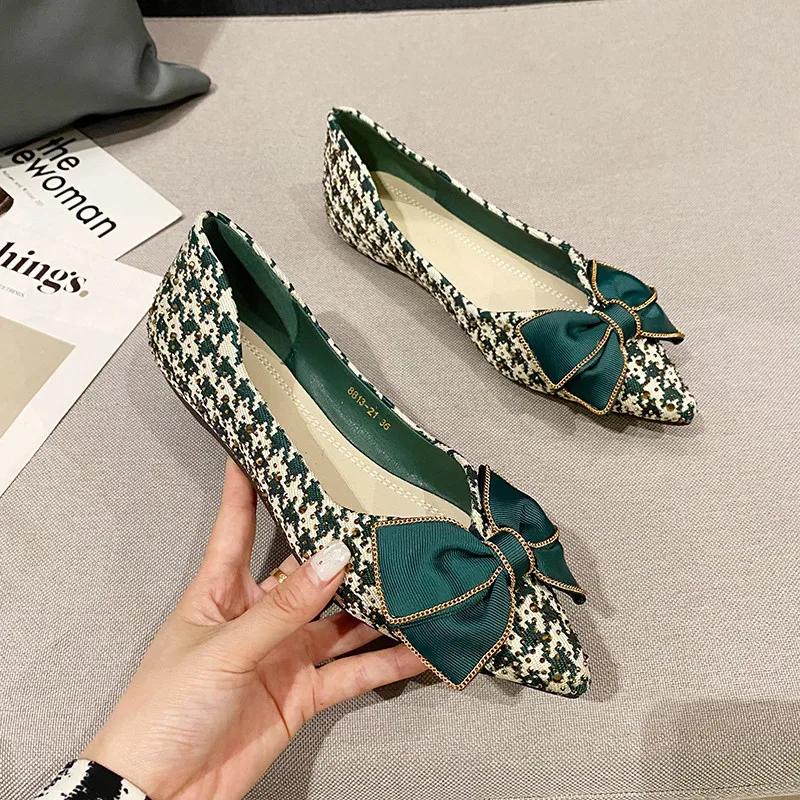 

2022 New Fashion Bow Women's Flat Shoes Pointed Bling Dress Shoes Women Slip-on Elegant Party Shoes for Women chaussures plates