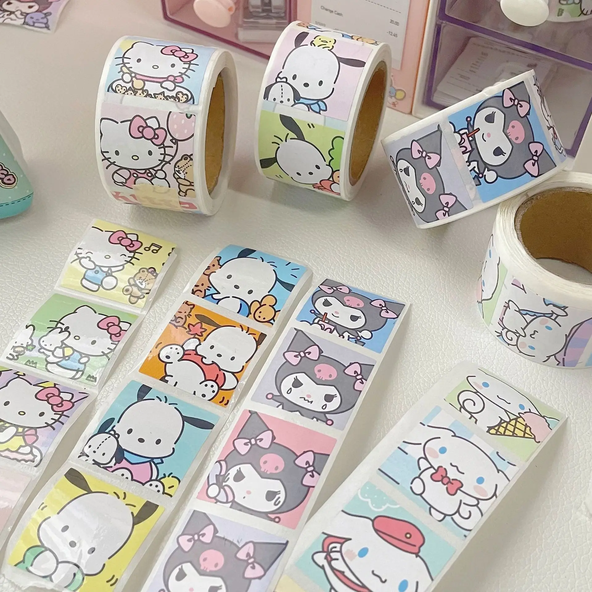 

200pcs Sanrio Creative Hand Account Decoration Stickers Rolls Film Sealing Stickers Cute Kulomi Hellokitty Cartoon Stickers