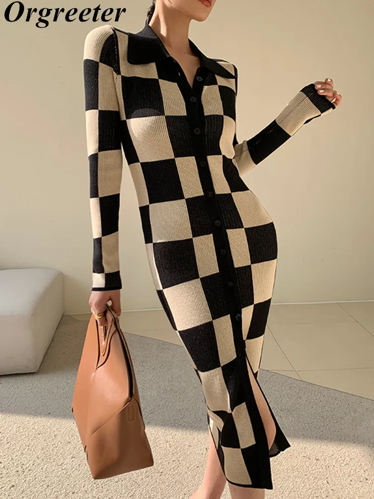 Женское трикотажное платье-кардиган в клетку с длинным рукавом - купить по