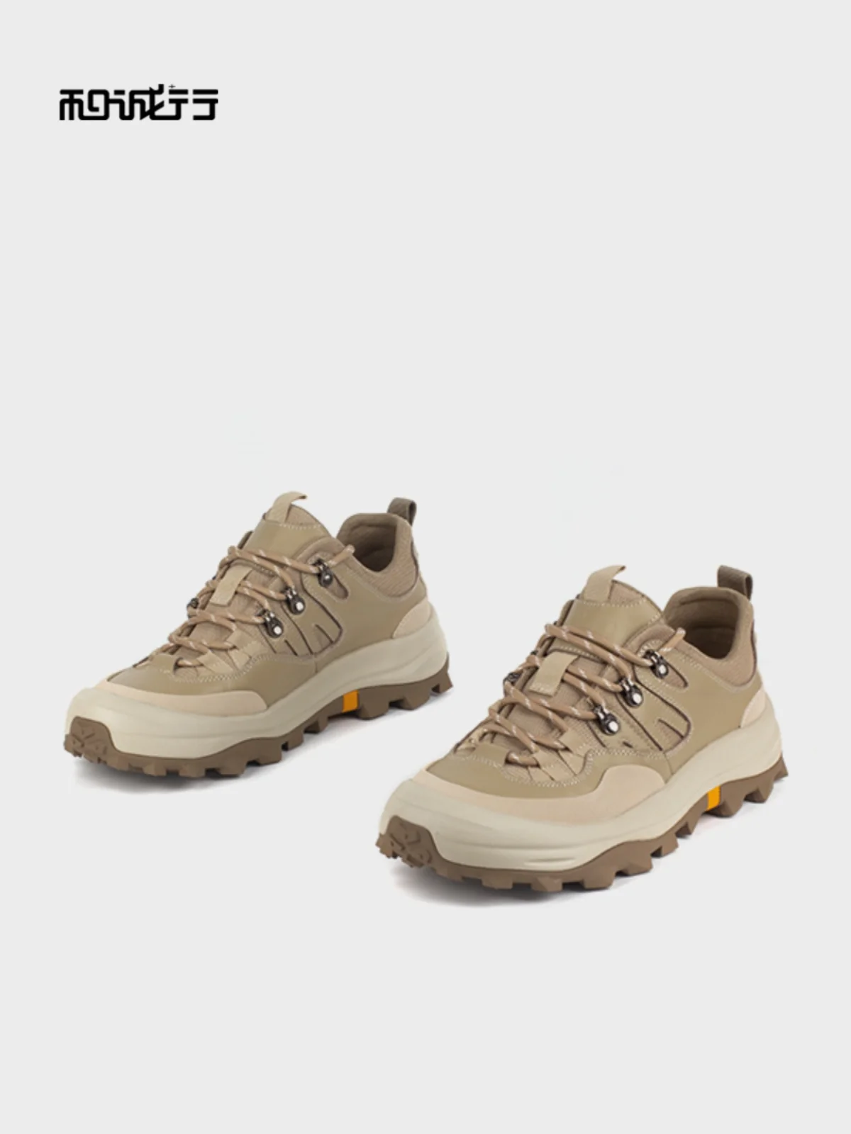 Hechengxing/2024 весенняя новая универсальная повседневная обувь на дышащей платформе