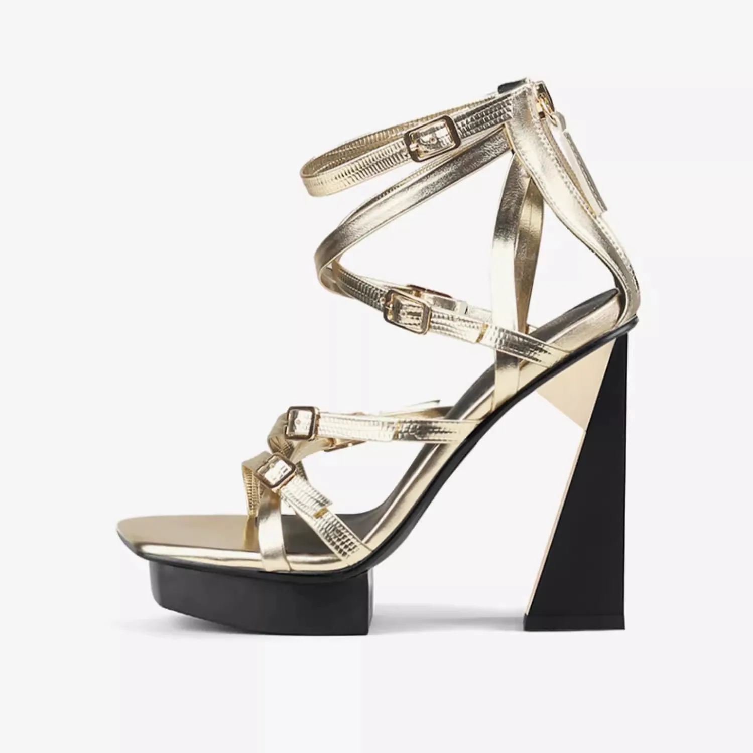 Summer Sandały Wąskie Paski Buty Ślubne Styl Europejski Seksowne Dziwne Na Obcasie Super Star Fashion Show Pumps