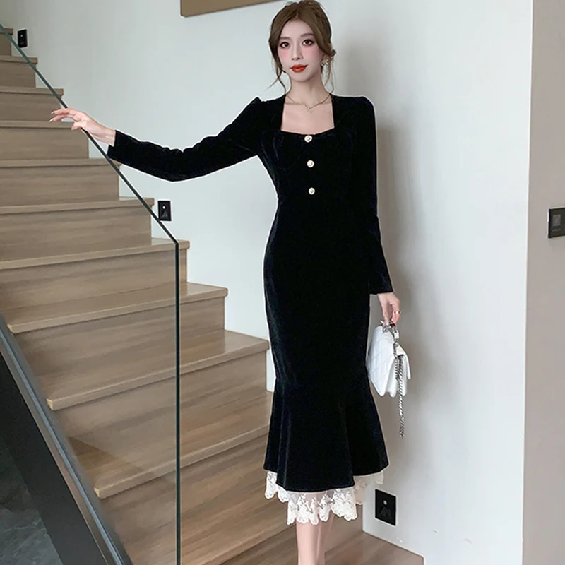 Женское бархатное облегающее платье с юбкой-годе