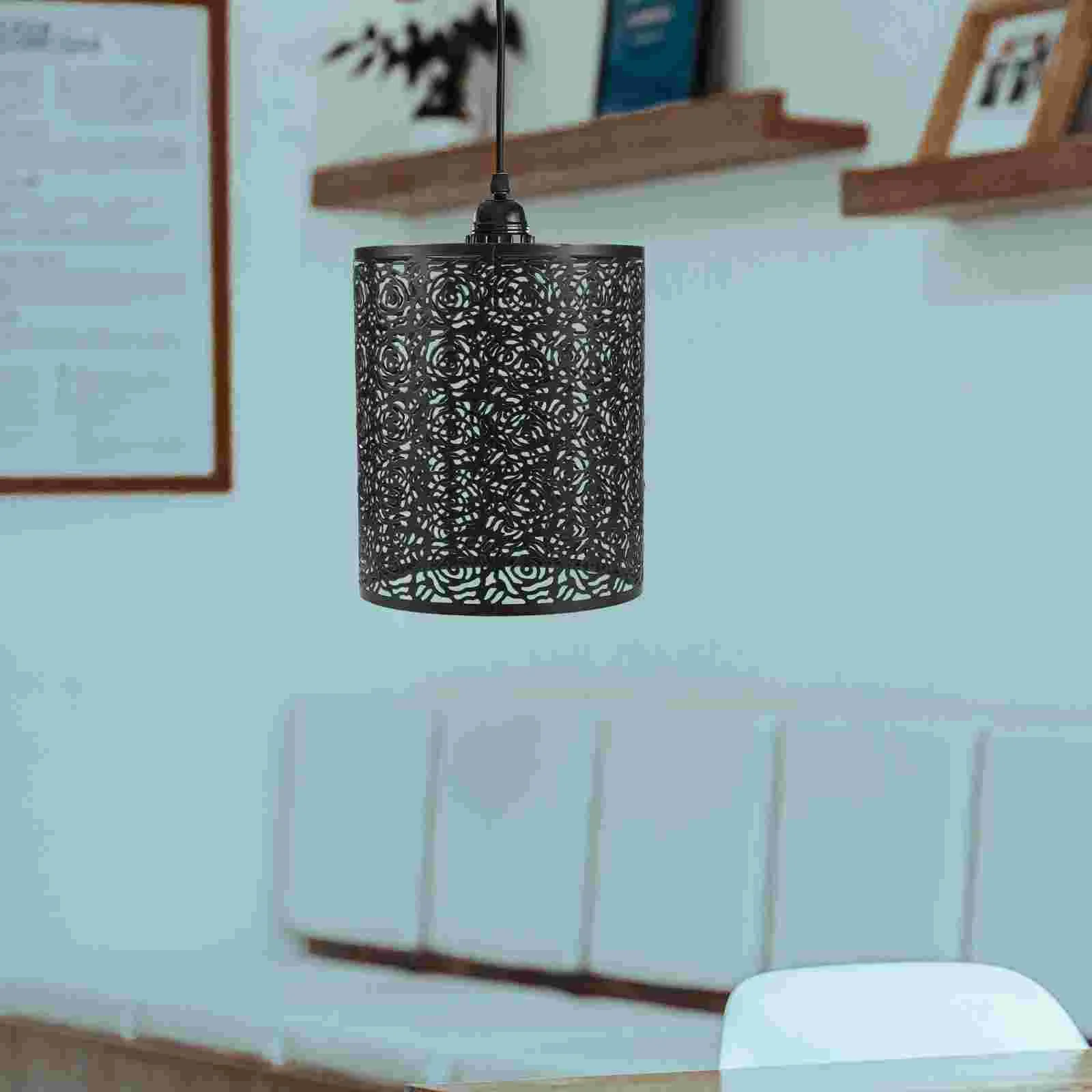 Рисунок 6 - Абажур с отверстиями