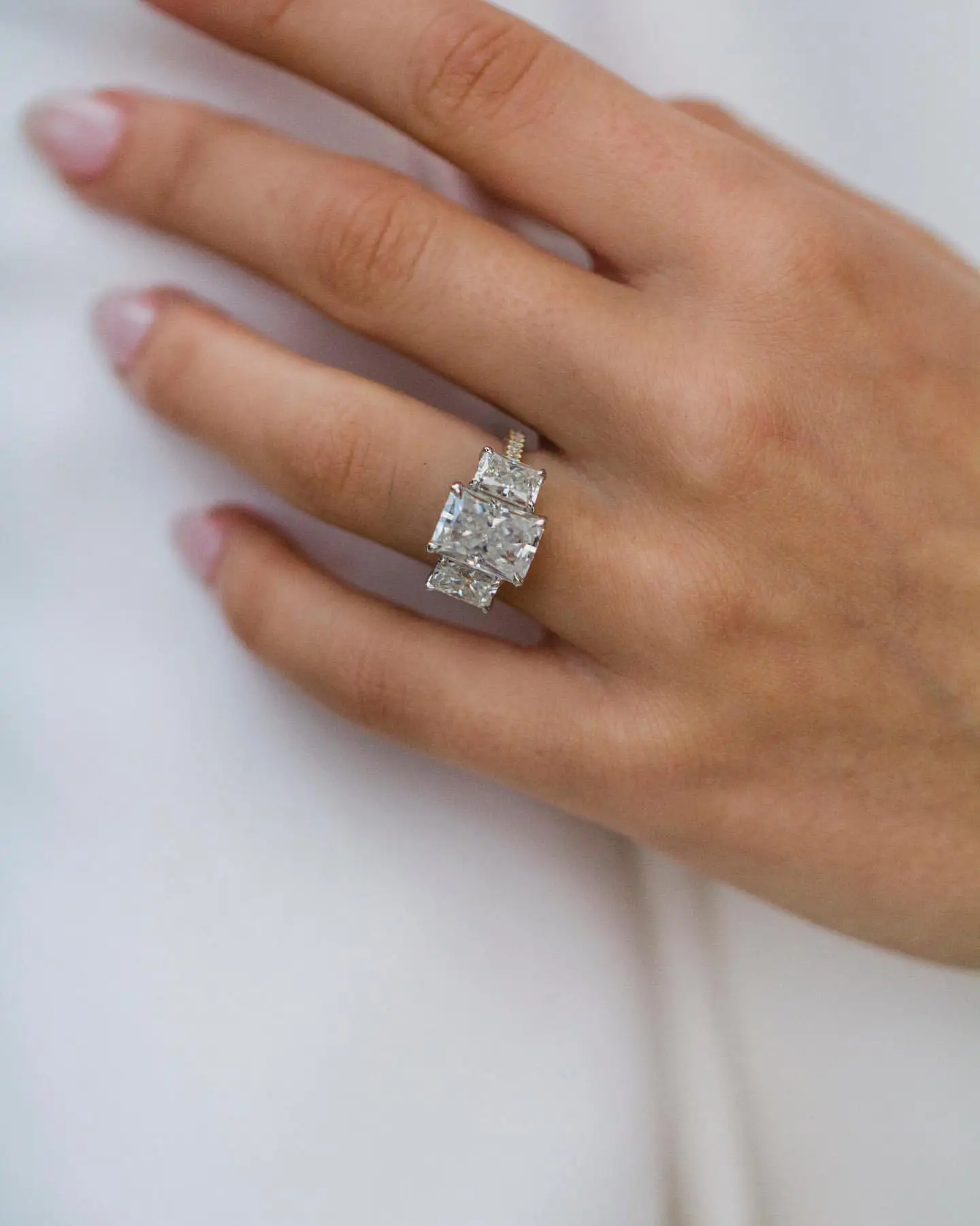 JOVOVASMILE Moissanite Engagement Ring Diamond 18k Gold 4.5 Carat 11x8mm Crushed Ice Radiant 3/4 Eternity Wedding Band for Woman
