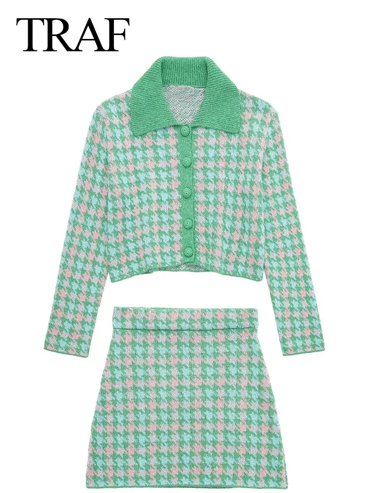 

Женский зеленый костюм TRAF, обрезанный вязаный кардиган с отворотом + облегающая мини-юбка, Женская Повседневная Уличная одежда