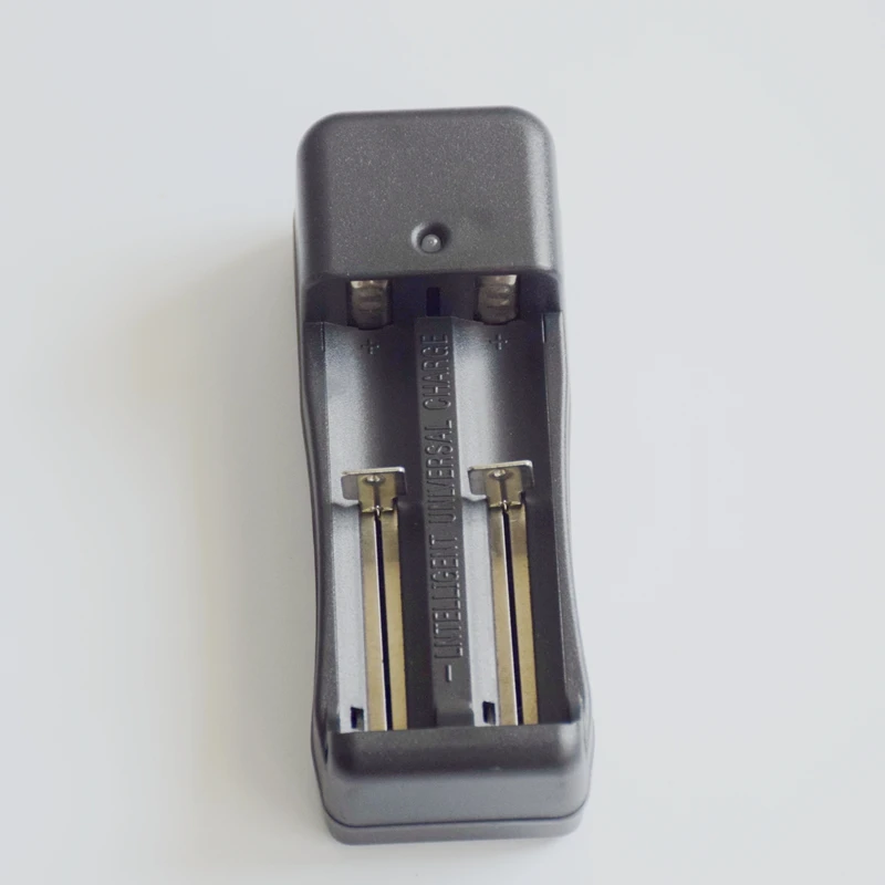 

ReadStar 18650 16340 battery universal charger 1 wall 2 wall smart charger 100-240VAC EU US plug charger