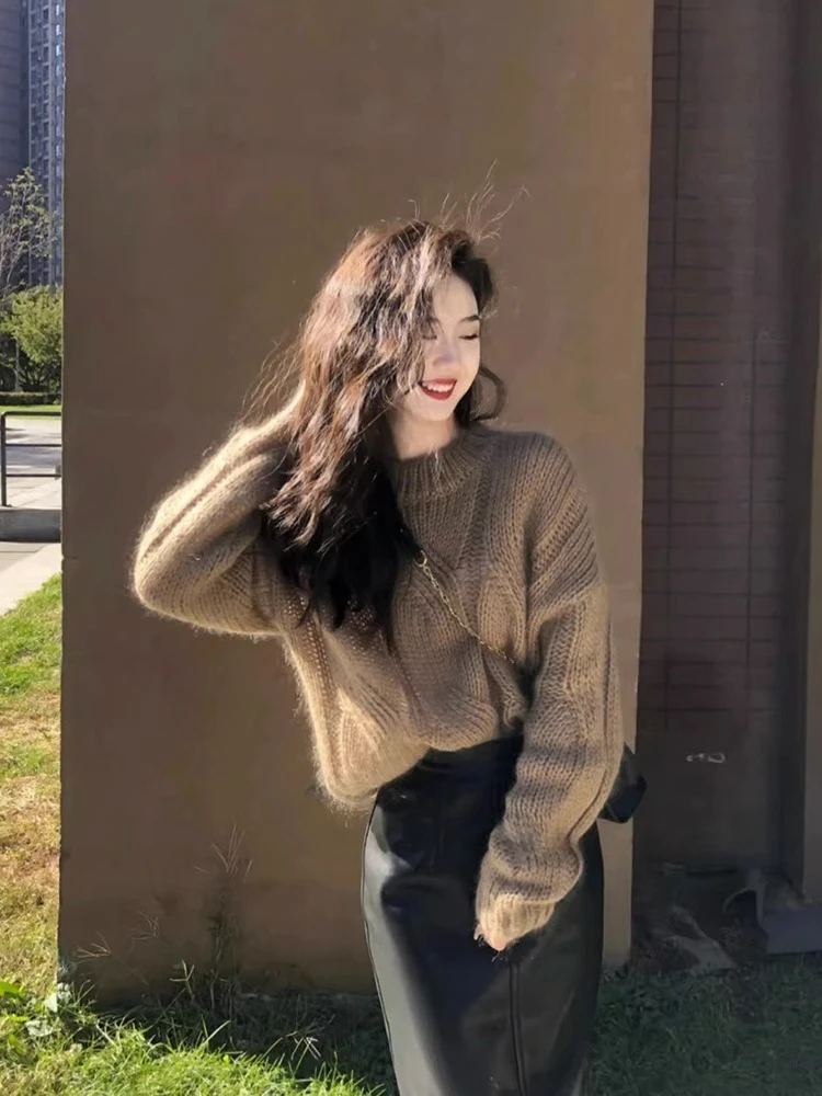 Shenzhen Nanyou Big Brand High Goods Leak-Picking Thick Line round Neck Twist Sweater Women Autumn and Winter Soft Glutinous ...