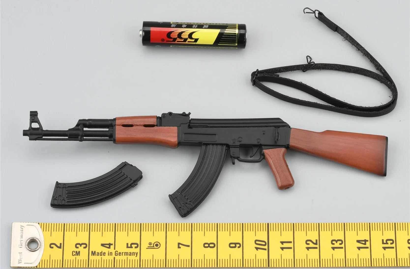 FS 73048A Модель Женского Солдата АК в масштабе 1/6 для 12-дюймового красного снайпера - Цена: 1819