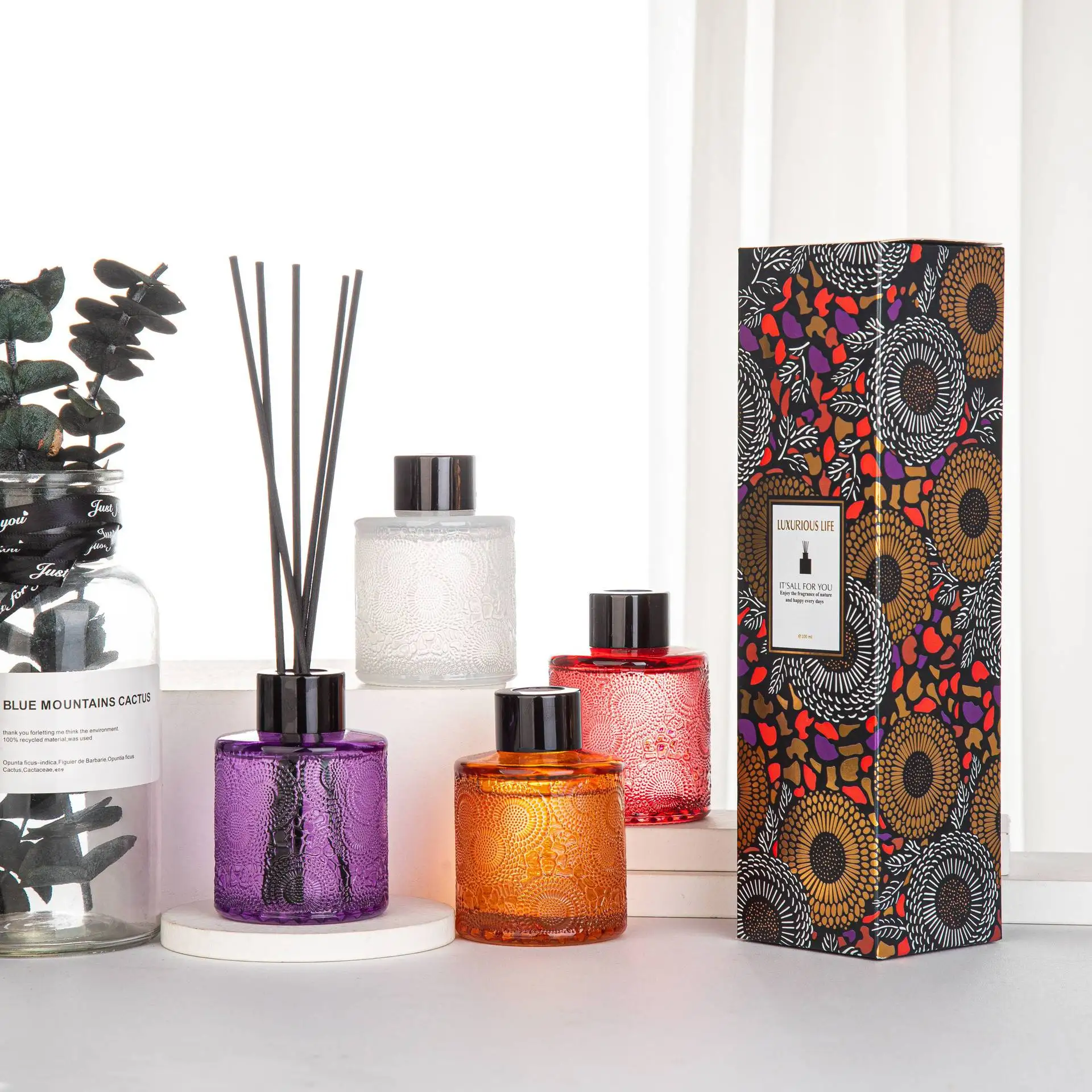 

100ml Embossed Glass Bottle Reed Diffuser Set Aromatherapy Plant Essential Oil for Household Room Air Freshener Incense