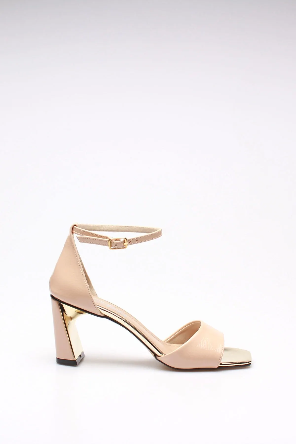 

Fashion Style women's Beige Wrinkled Patent Leather Leather Leather Shoes