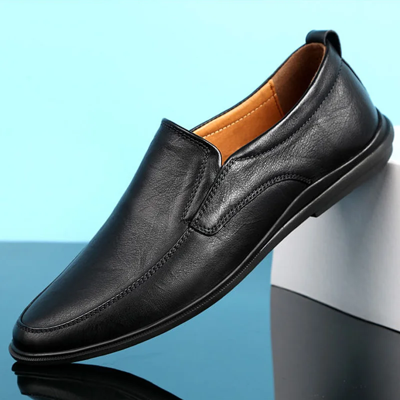 

Мужские деловые кожаные лоферы, Повседневная Деловая модная дышащая обувь с низким верхом и мягкой подошвой, однотонные, Круглые, черные