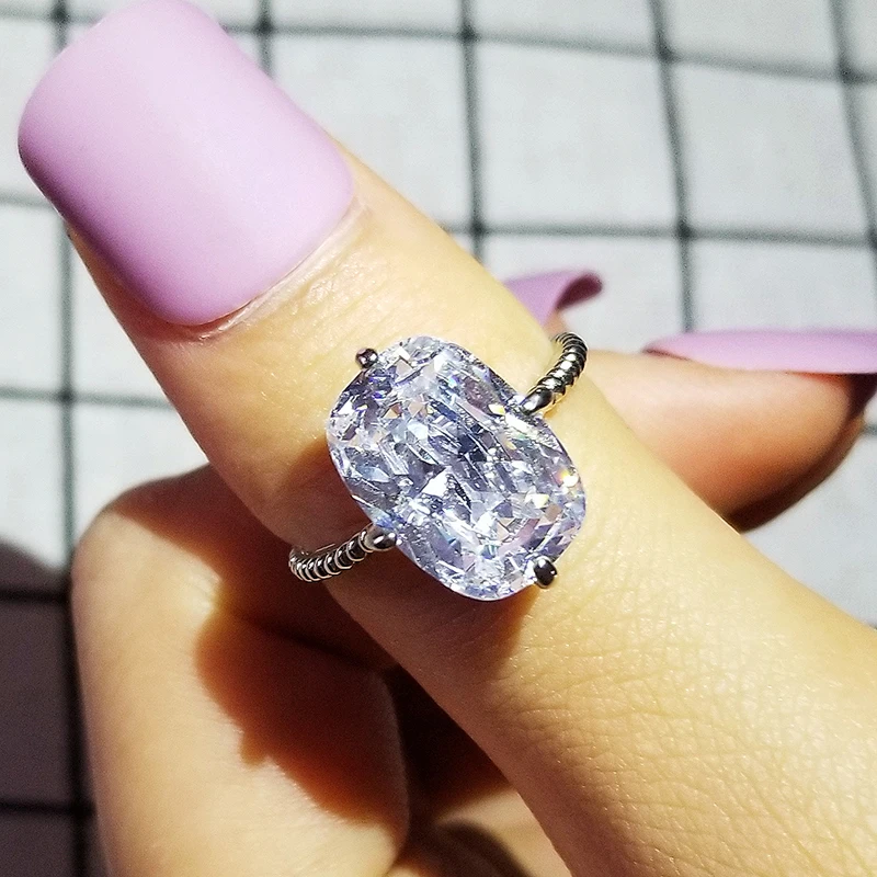 

2022 New Luxury Princess 925 Sterling Silver Engagement Ring For Women Lady Anniversary Gift Jewelry Bulk Sell Christmas R5819